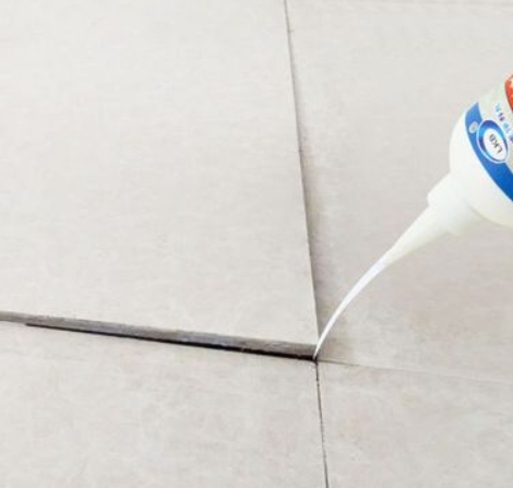 乐亭瓷砖空鼓维修公司分享卫生间瓷砖脱落的原因可能有以下几点